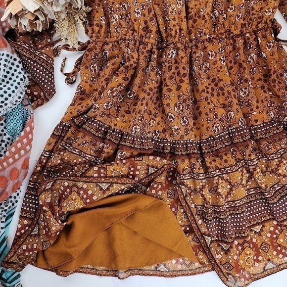 House of Harlow Revolve Brown Floral Boho Sheer Layered Ruffled Peasant … - Picture 2 of 16